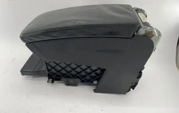 Volkswagen PASSAT CC Armrest 3C0864207M