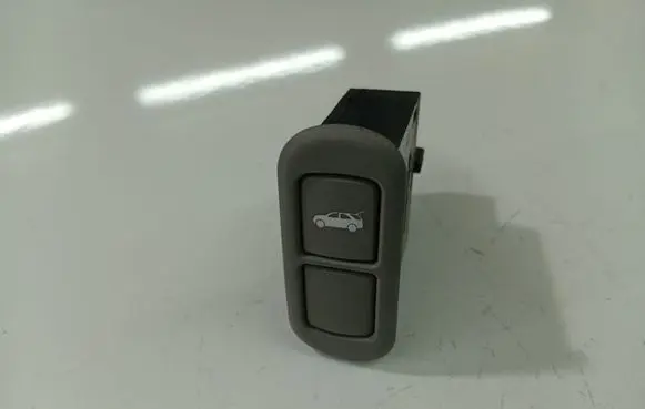 KIA Sorento Tailgate opening switch 935503E010