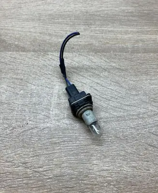 Ford Fiesta Headlight/headlamp bulb 97AG14A464HB