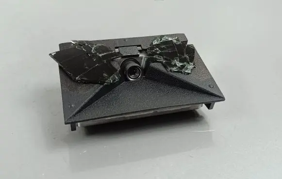 Windshield/windscreen camera