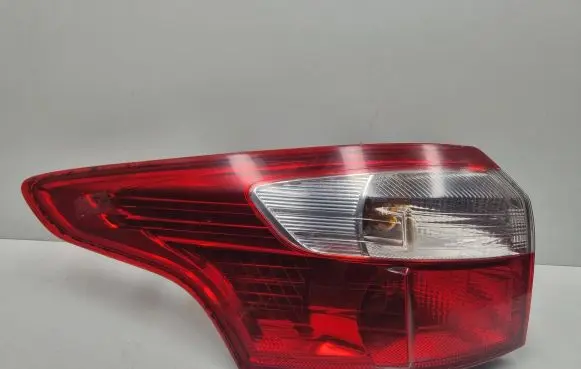 Ford Focus Rear/tail lights BM5113405GF 01135044 27112012