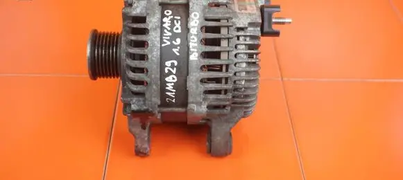 Opel Vivaro Generator/alternator 231004028R 21MB29