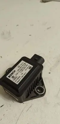 Audi A6 S6 C5 4B ESP acceleration yaw rate sensor 8E0907637A 0015685 0265005245