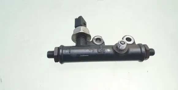 Jaguar S-Type Fuel main line pipe 55PP0401