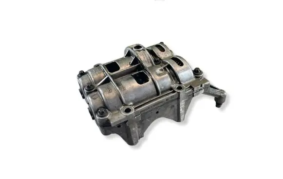 Opel Insignia A Oil pump balance shaft 55495000A