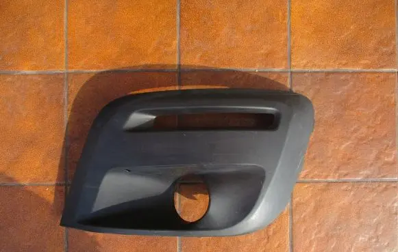 Citroen Berlingo Front bumper lower grill 9810965977