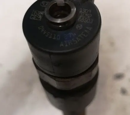 Opel Signum Fuel injector 0445110276