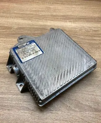 Mercedes-Benz E W210 Engine control unit/module ECU A0165457632 ED0012 4ZYLDiesel