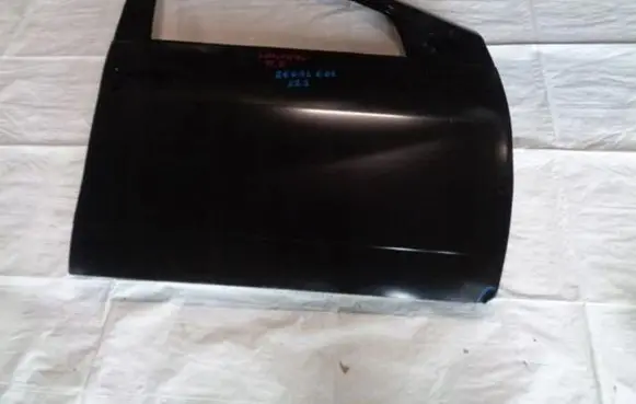 Dacia Sandero III Front door 6551658968