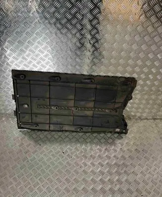 Nissan Qashqai+2 Center/middle under tray cover 74814br00a
