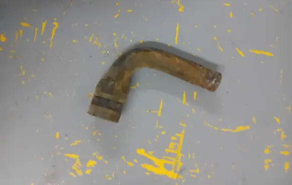 Opel Zafira B Coolant pipe/hose