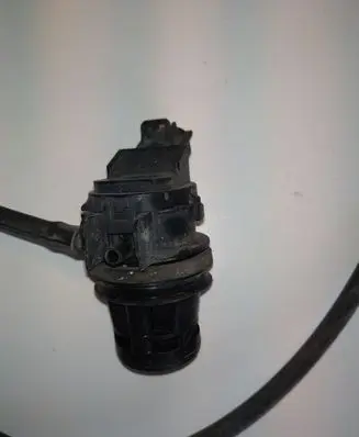 Toyota RAV 4 (XA30) Windscreen/windshield washer pump 8533071010