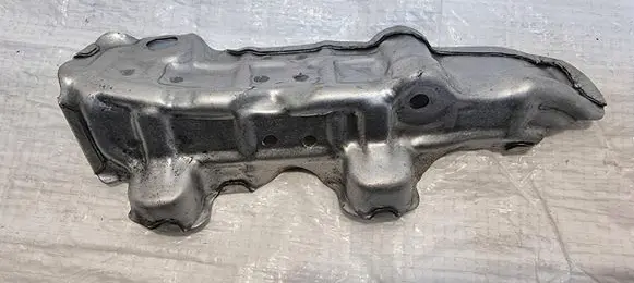 Opel Corsa E Heat shield in engine bay 55254386