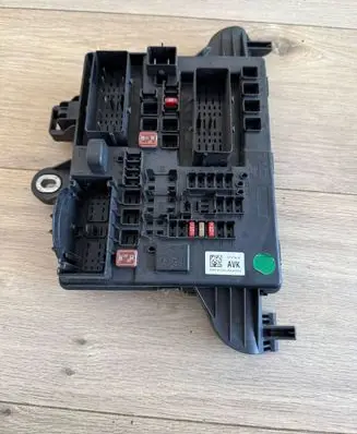 Opel Insignia A Fuse box set 22737768