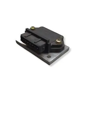 Audi 100 200 5000 C3 Ignition amplifier control unit 211905351D 335622 7654321