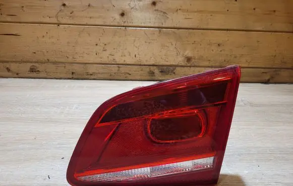 Volkswagen PASSAT B7 Tailgate rear/tail lights 3AE945094K