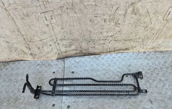 Mercedes-Benz C W204 Power steering radiator A2044601024