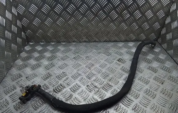 Volkswagen Transporter - Caravelle T5 Positive cable (battery)