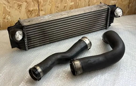 BMW 5 F10 F11 Intercooler radiator 7805629 17517805629 1751780562905