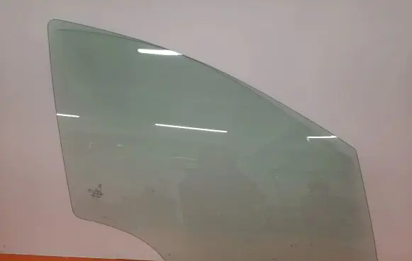 Peugeot 407 Front door window glass four-door 43R-000262