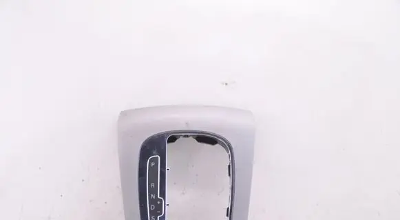 Audi Q3 8U Gear shifter surround trim plastic 8P1713463A
