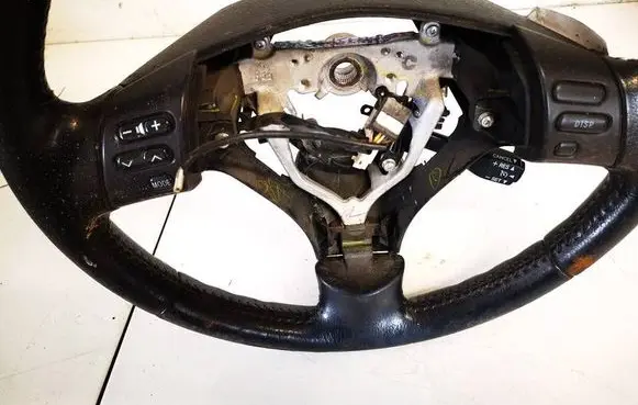 Toyota Corolla Verso AR10 Steering wheel buttons/switches 