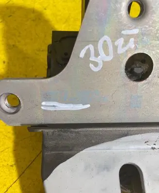 Ford Focus Tailgate/trunk/boot lock/catch/latch 8M51-R442A66-DA