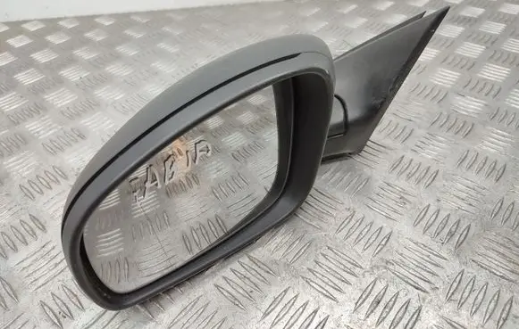 Skoda Fabia Mk2 (5J) Manual wing mirror 
