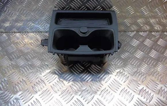 BMW 1 F20 F21 Cup holder 9207321