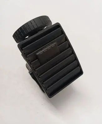 Volkswagen Transporter - Caravelle T5 Dash center air vent grill 7H0815705A