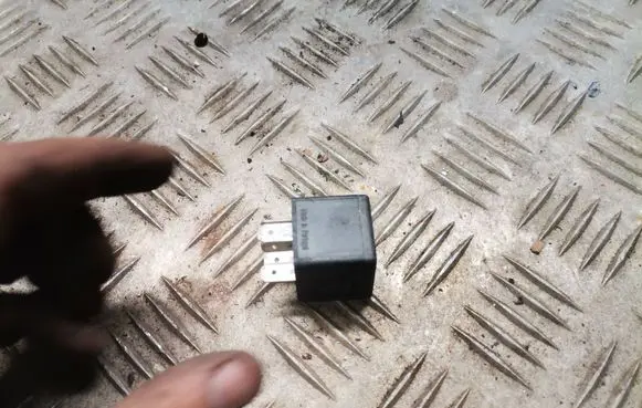 Volvo XC90 Other relay 9441160
