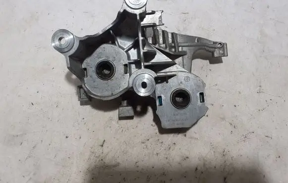 Mercedes-Benz EQS V297 A/C compressor mount bracket A2978306602