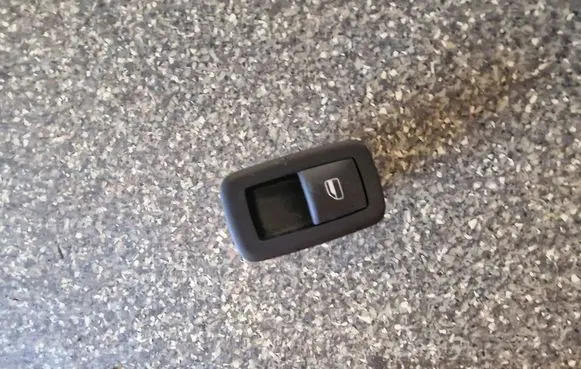 Dodge Durango Electric window control switch