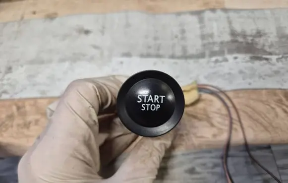 Renault Megane II Engine start stop button switch 1927937
