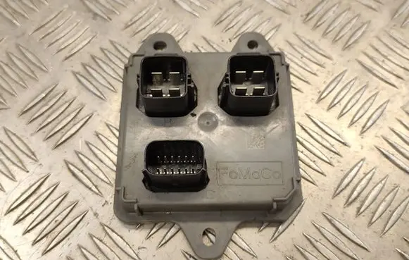 Ford Transit Custom Glow plug pre-heat relay GK2112B533AA 886527474 A2C92701604