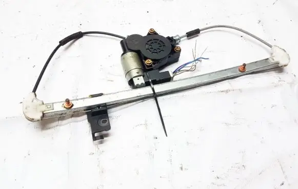 Mazda 3 I Sliding door window regulator with motor