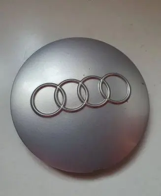 Audi A6 S6 C4 4A Original wheel cap 8D0601165B