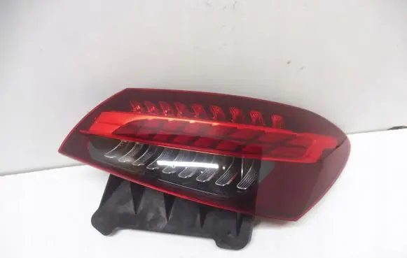 Mercedes-Benz E W213 Rear/tail lights A2139065209