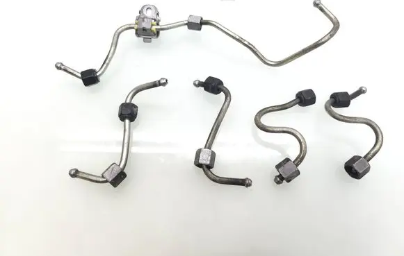 Peugeot Expert Fuel injector supply line/pipe