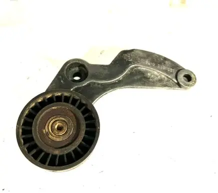 BMW 7 E38 Alternator belt tensioner pulley 2248561 11282248561