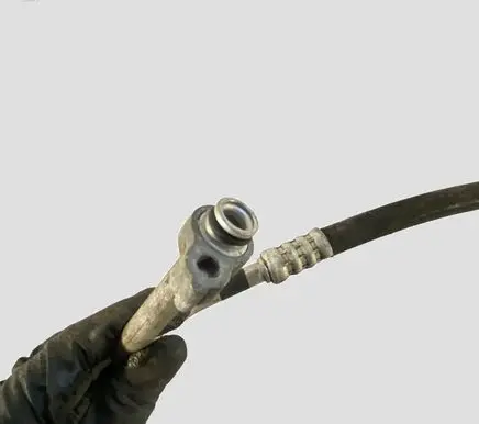 Mazda 6 Air conditioning (A/C) pipe/hose