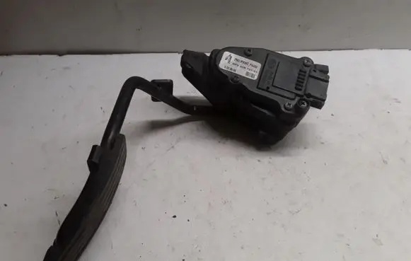 Jaguar S-Type Accelerator throttle pedal 2R839F836C 6PV00873701