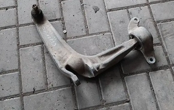 Honda Civic Front lower control arm/wishbone