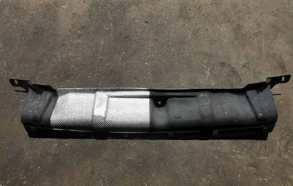 Ford Edge II Rear bumper underbody cover/under tray
