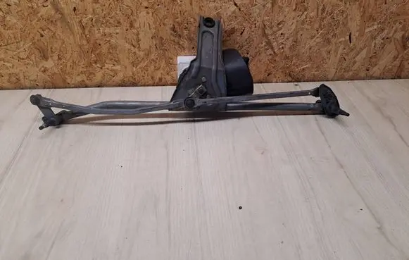 Mini One - Cooper R50 - 53 Front wiper linkage and motor 54510211
