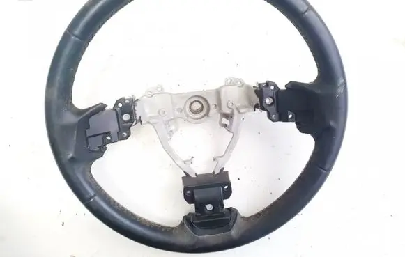 Subaru Legacy Steering wheel gs12003720 gs120-03720