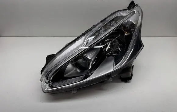Peugeot Partner Headlight/headlamp 9810805780