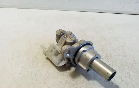 Jeep Renegade Master brake cylinder 0204254463