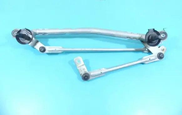 Front wiper linkage