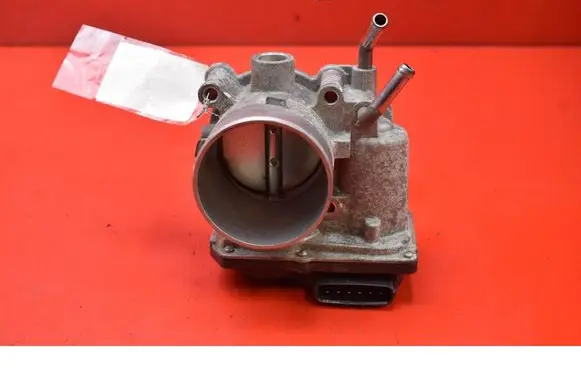 Hyundai Kona I Throttle body valve 351002E400